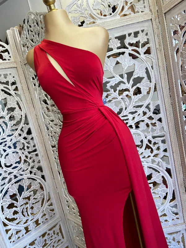 Red Cutout Draped along Dress