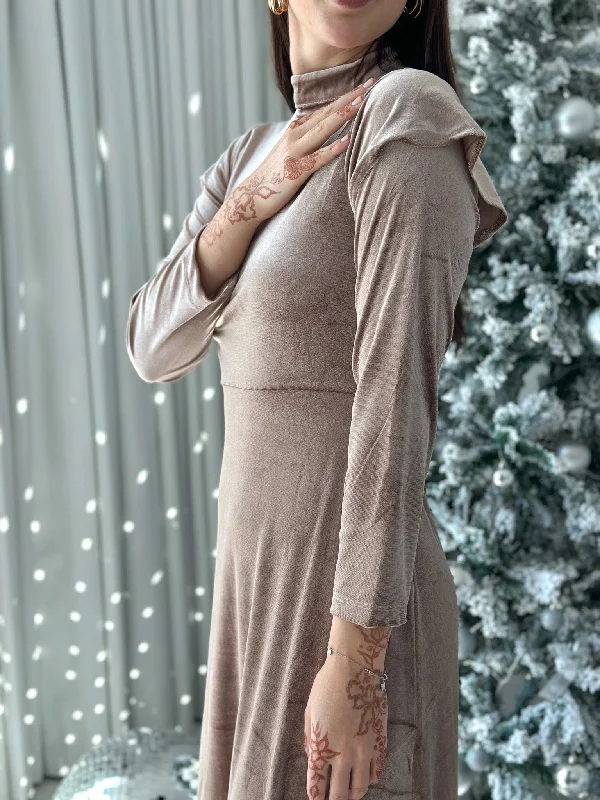 Hope Velvet Dress - Beige