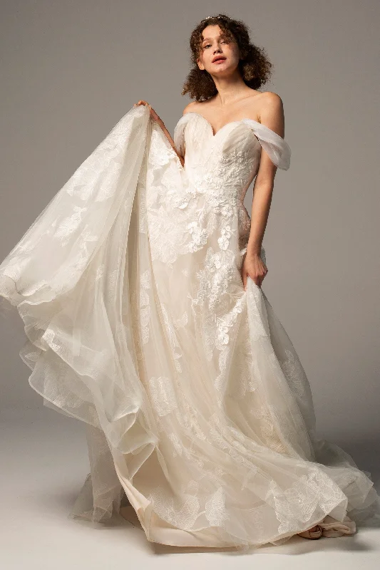 A-Line Court Train Tulle Wedding Dress CW2390