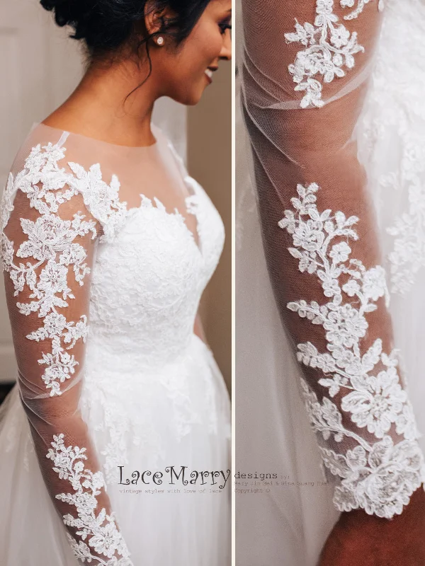 Bohemian Lace Wedding Dress in Flowing A-Line Shape