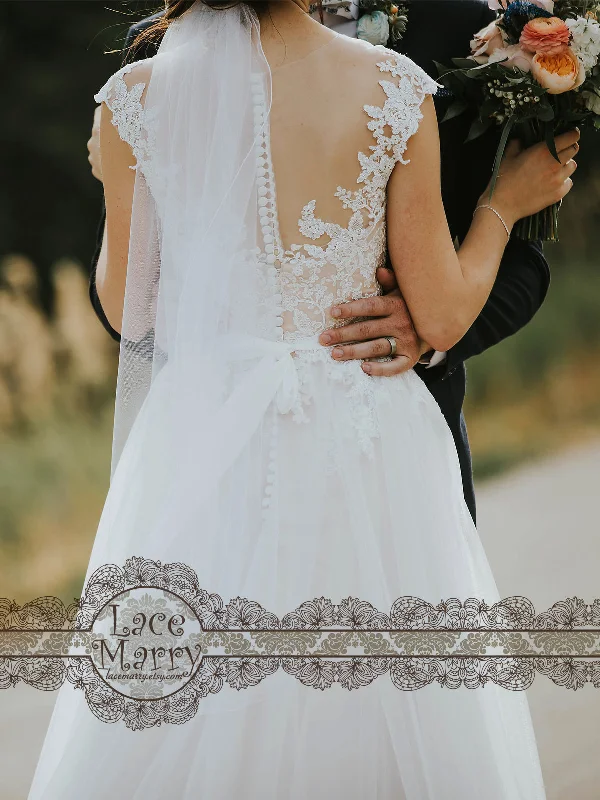 Boho Summer Wedding Dress with Airy Tulle Skirt