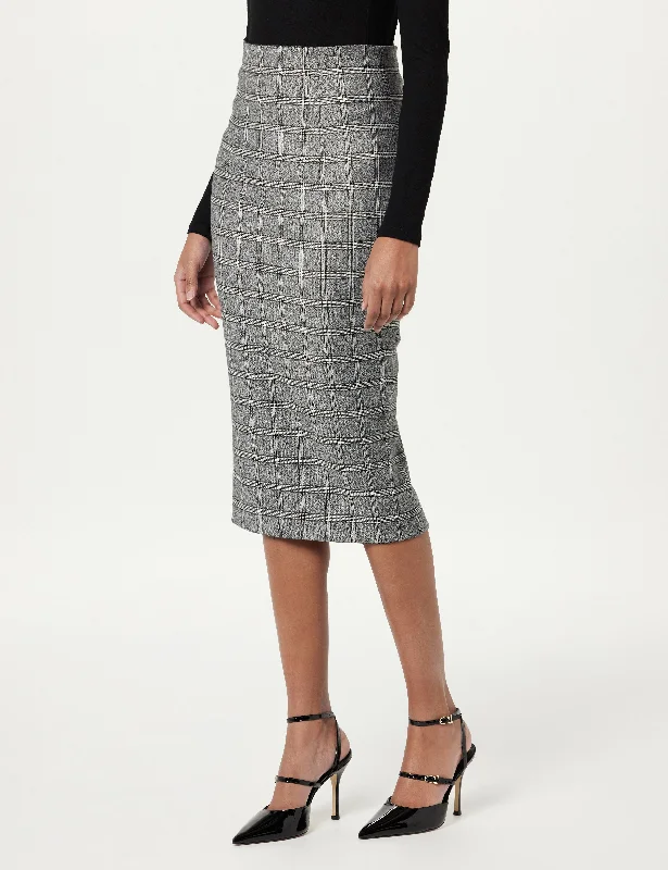 Signature Pencil Skirt