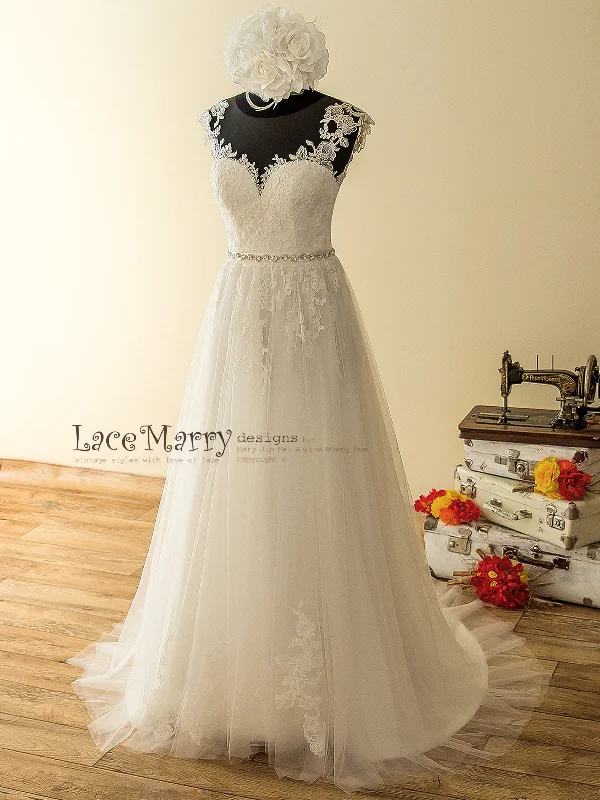 Ivory Boho Summer Wedding Dress with Airy Tulle Skirt