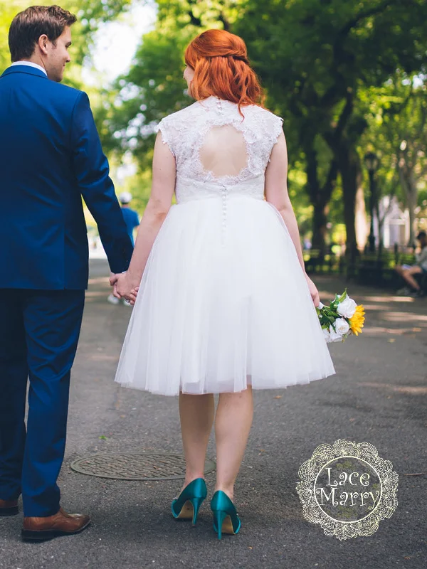 Knee Length Lace Wedding Dress with Tulle Skirt