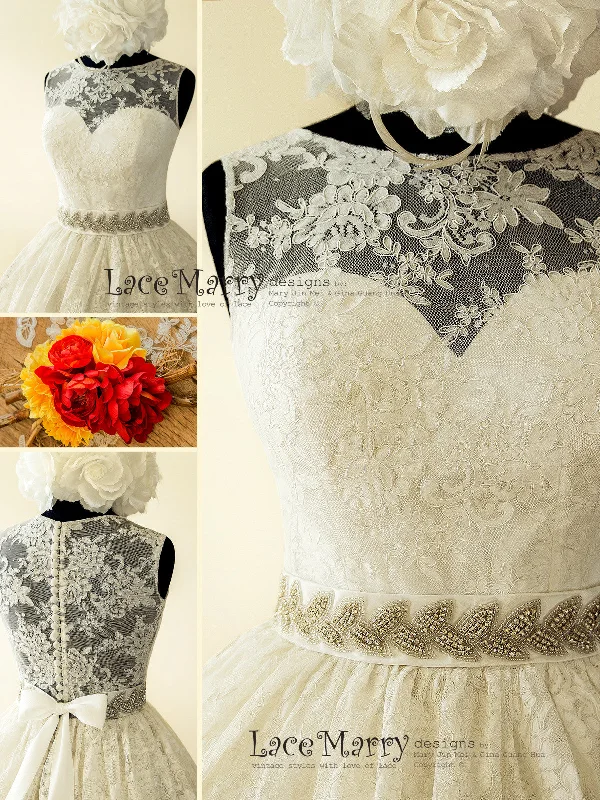 Pin-Up Lace Wedding Dress Inspired by 50's