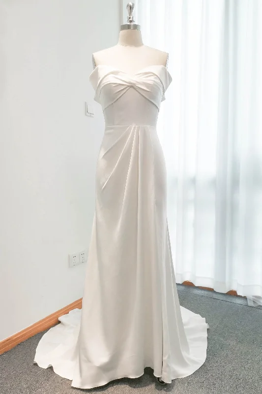 Sheath Sweep-Brush Train Satin Tulle Wedding Dress CW3111