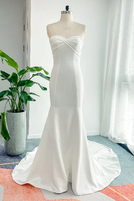 Trumpet-Mermaid Court Train Stretch Satin Wedding Dress CW3132