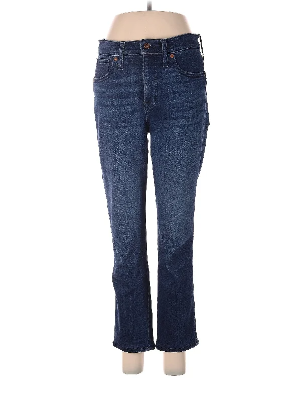 Today’s Deals, Tomorrow’s Regrets!High-Rise Bootleg Jeans in Medium Wash