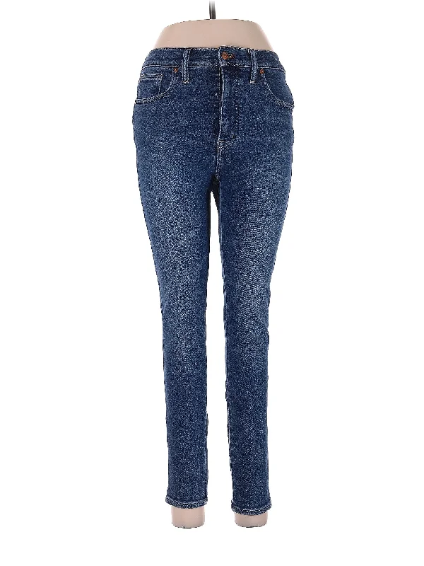 Steals and Deals Await!Low-Rise Skinny Jeans in Medium Wash
