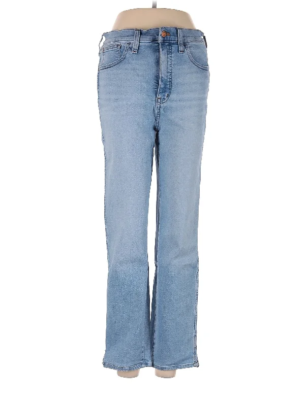Snag the Best Prices Now!Mid-Rise Bootleg Jeans in Light Wash