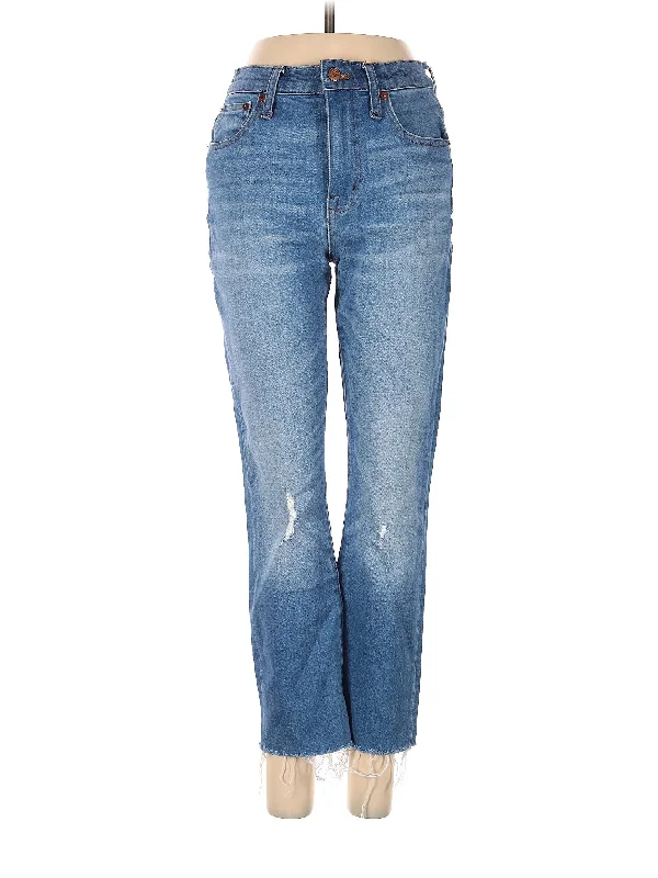 Your Shopping Wish, Our Discount Command!Mid-Rise Bootleg Jeans in Light Wash
