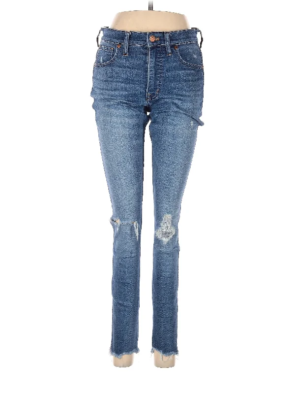 The Sale You’ve Been Waiting For!Mid-Rise Skinny Jeans in Light Wash