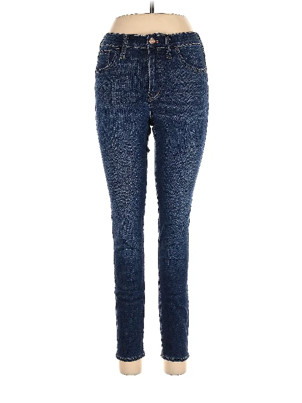 Hurry, Sale Ends Soon!Mid-Rise Skinny Jeans in Medium Wash