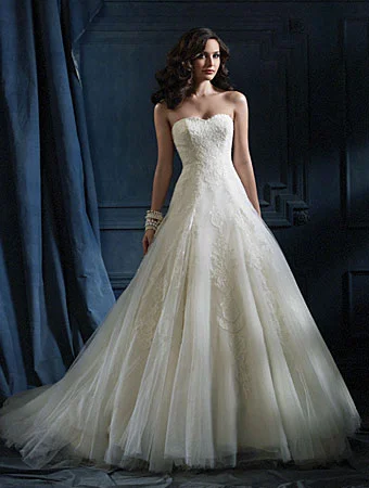 Shop the Hottest Deals!Alfred Angelo 867