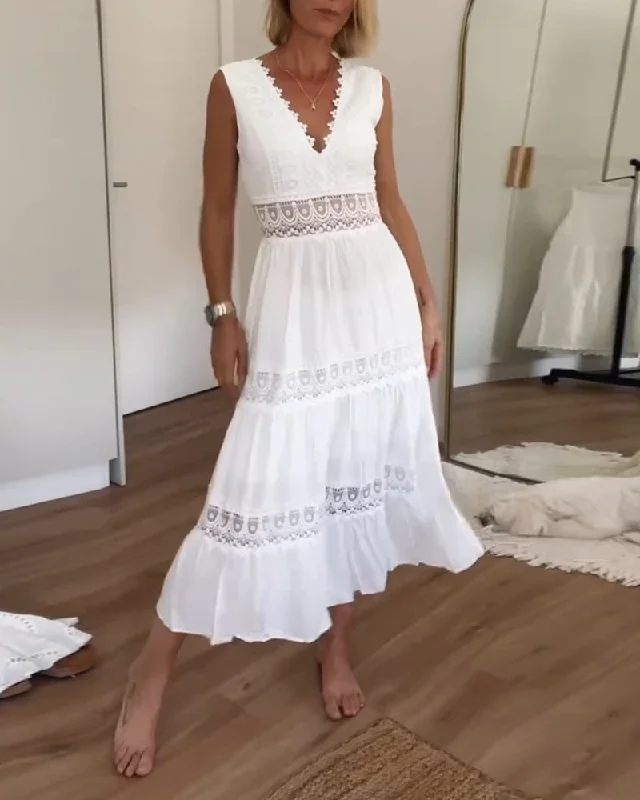 Get More, Spend Less – Shop Now!"Celebrity" V-neck lace dress Perfect For Special Events