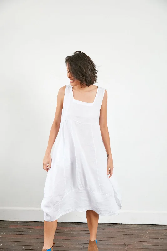 The Sale You’ve Been Waiting For!Anaïs Linen Pinafore Dress