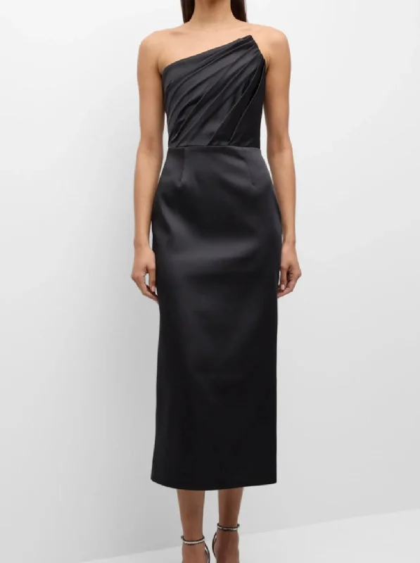 Your Favorite Items on Sale Now!KREMLIN DRESS