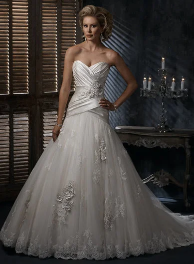 The Best Deals Won’t Wait!Maggie Sottero Isadora