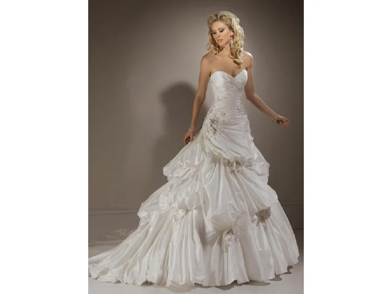 Sale Alert – Get Ready to Shop!Maggie Sottero Prestyn