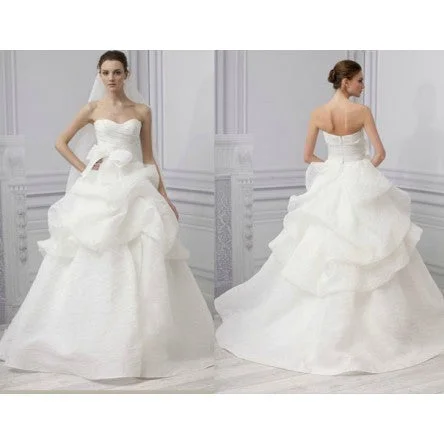 Savings You Can’t Ignore!Monique Lhuillier Dove