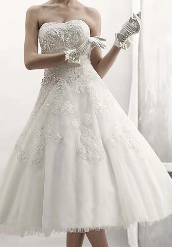 Shop Smart, Save Big!Oleg Cassini Oleg Cassini Strapless Tulle Size 6