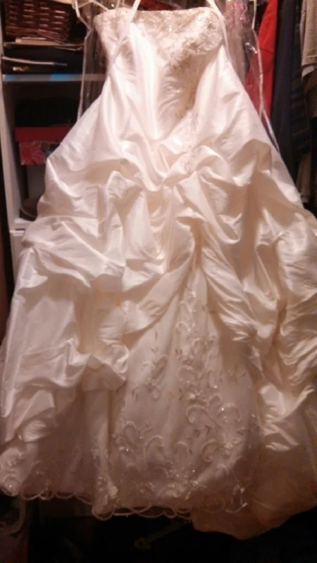 Hurry! While Supplies Last!Other Bonny Unforgetable style 1811