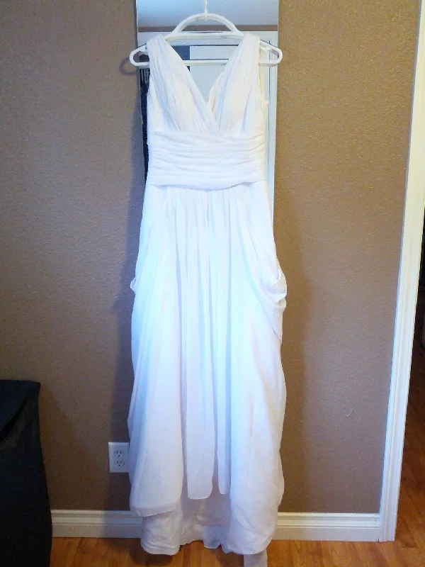 Crazy Discounts Inside!Other Column Wedding Gown