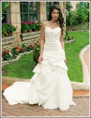 New Discounts Just Dropped!Other En Vogue Bride
