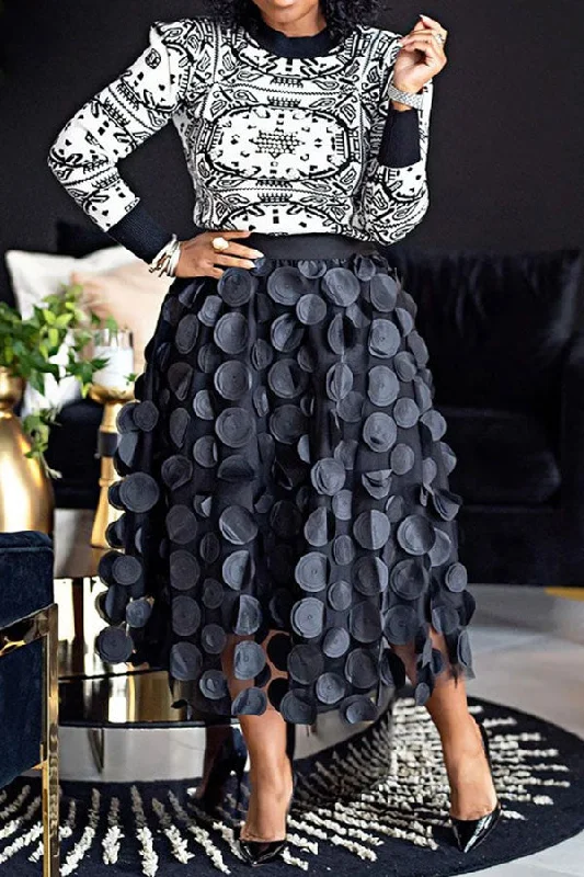 Snag the Best Prices Now!Solid Color Mesh Dramatic 3D Rounded Leaf Design Skirt
