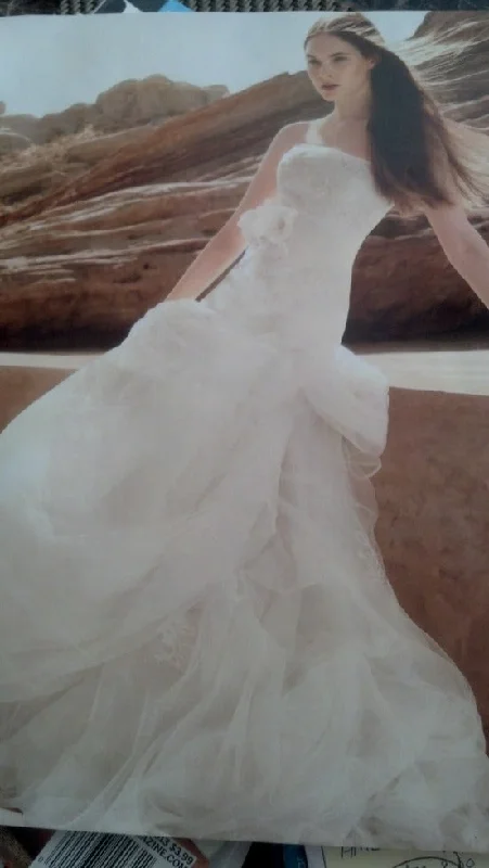 Massive Price Cuts!Vera Wang Vera Wang White