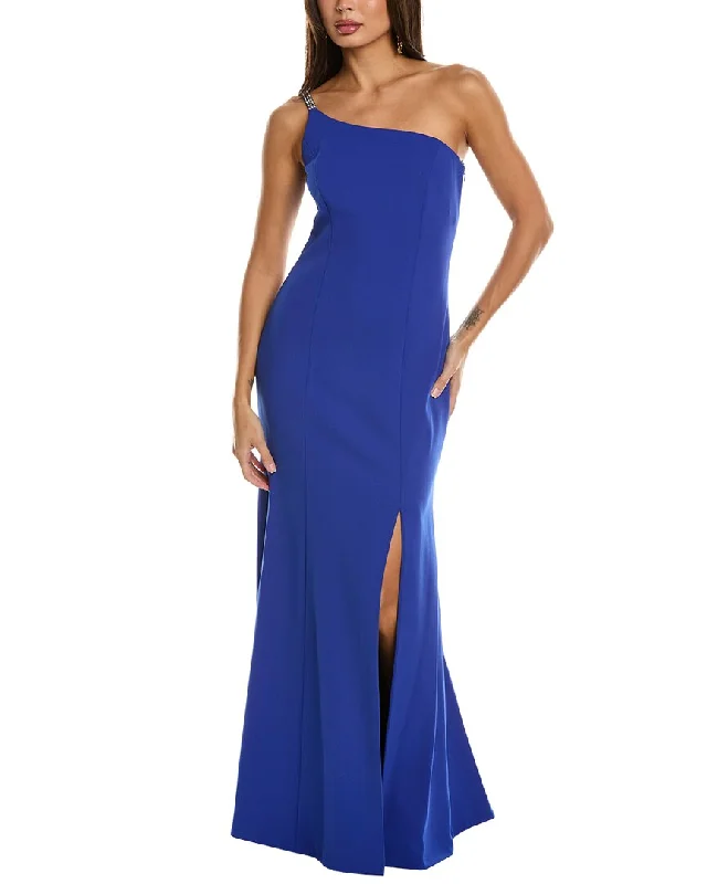 Score Big Savings Today!Vince Camuto Scuba Crepe Maxi Dress