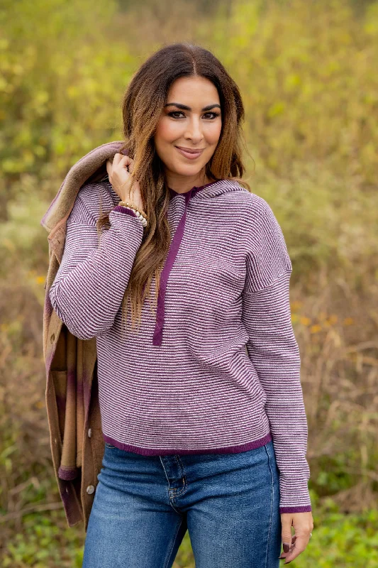 Great Deals, Just for You!Thin Scalloped Stripes Hoodie