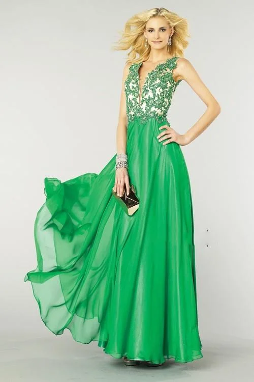 Mega Sale Happening Now!Alyce Paris - 6418 Sleeveless Applique Plunging Gown in Emerald/ Nude