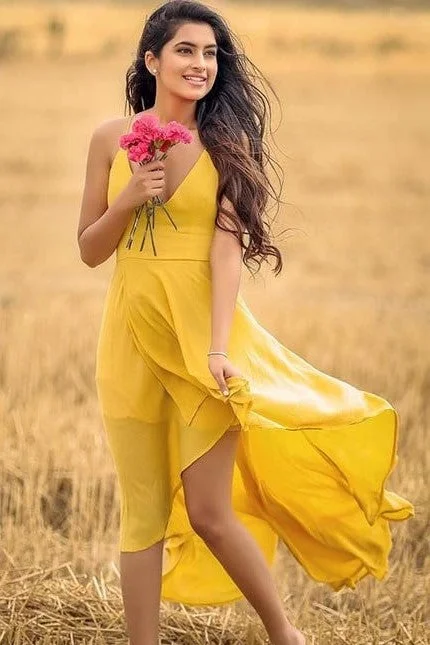 Sale Alert – Get Ready to Shop!V-neckline Yellow High Low Prom Dresses with X Back