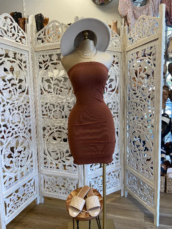 Special Discounts Inside!Brown Ribbed Strapless Dress