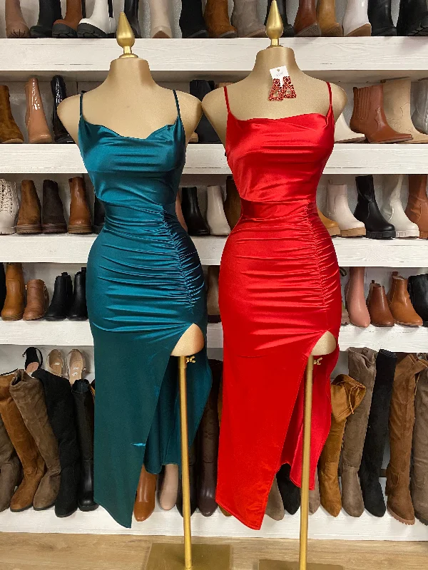 Your Discount is Waiting!Cowl Neck Ruched Dress