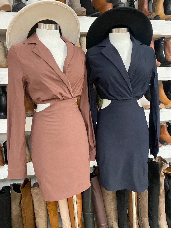 Score Huge Discounts Today!Cutout Collard Dress