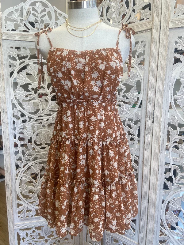 Limited-Time Price Drop!Floral Flowy Dress