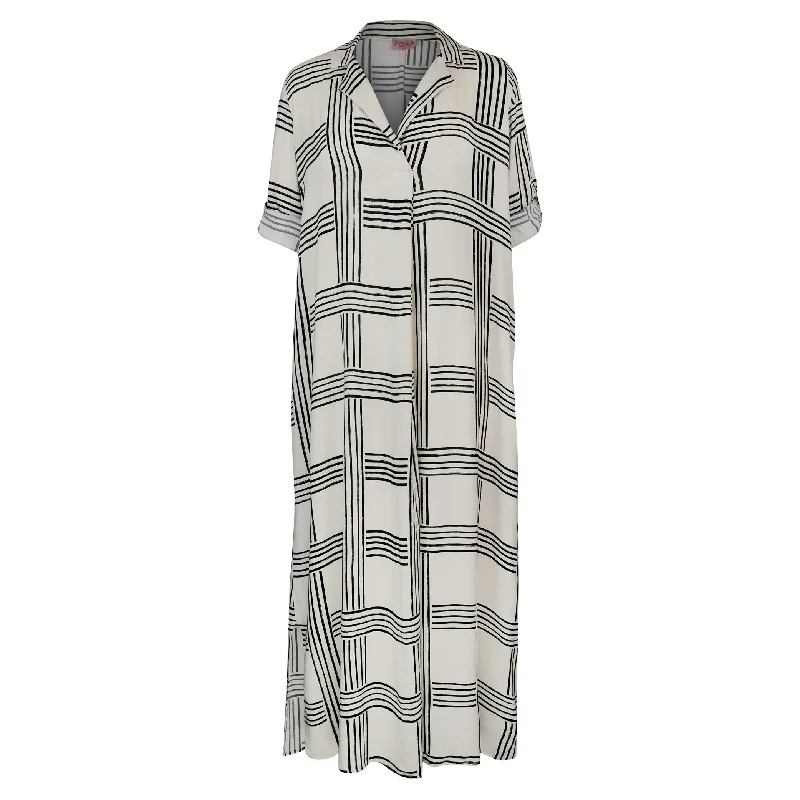 Score Huge Discounts Today!Juniper Kaftan Dress Blk Check