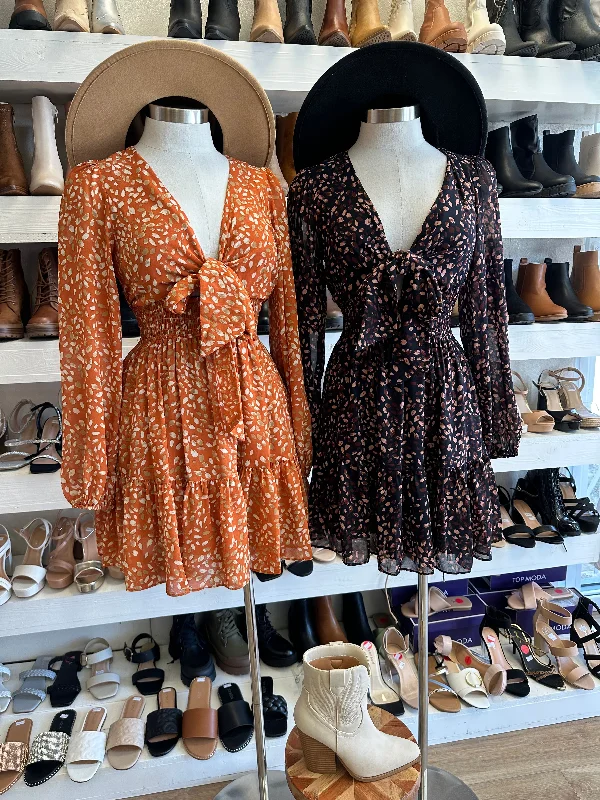 Buy More, Save More!Leaf Pattern Tie Knot Dress