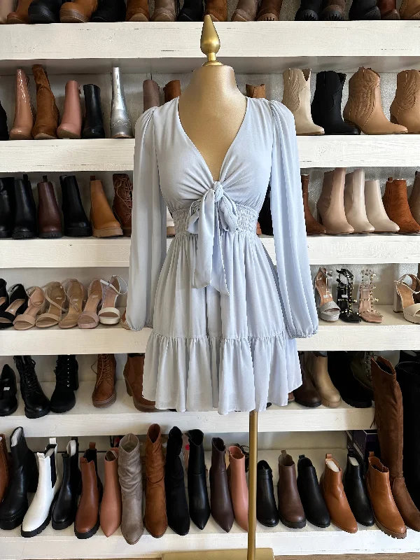 Hot Deals You Can’t Resist!Light Blue Front Bow Dress