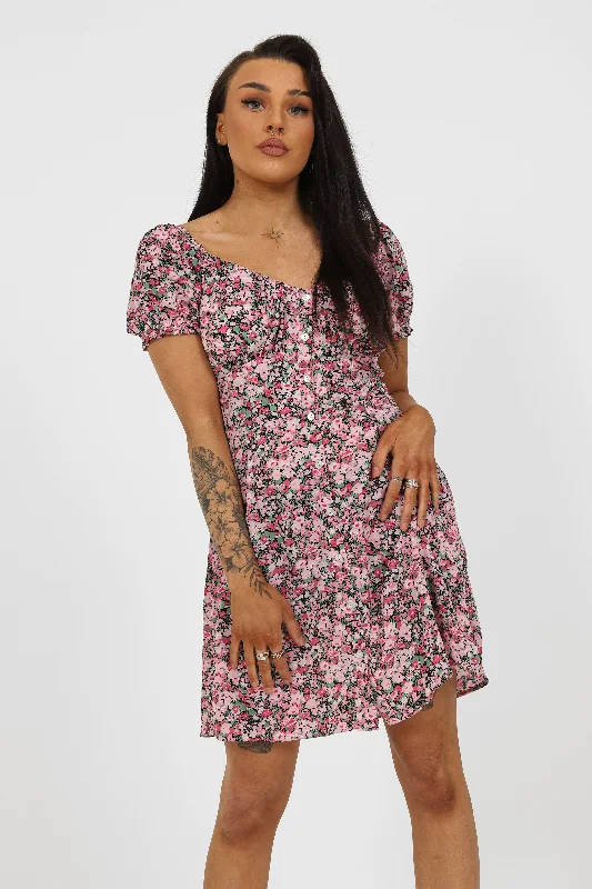 Time to Save Big!Pink floral dress with short sleeves