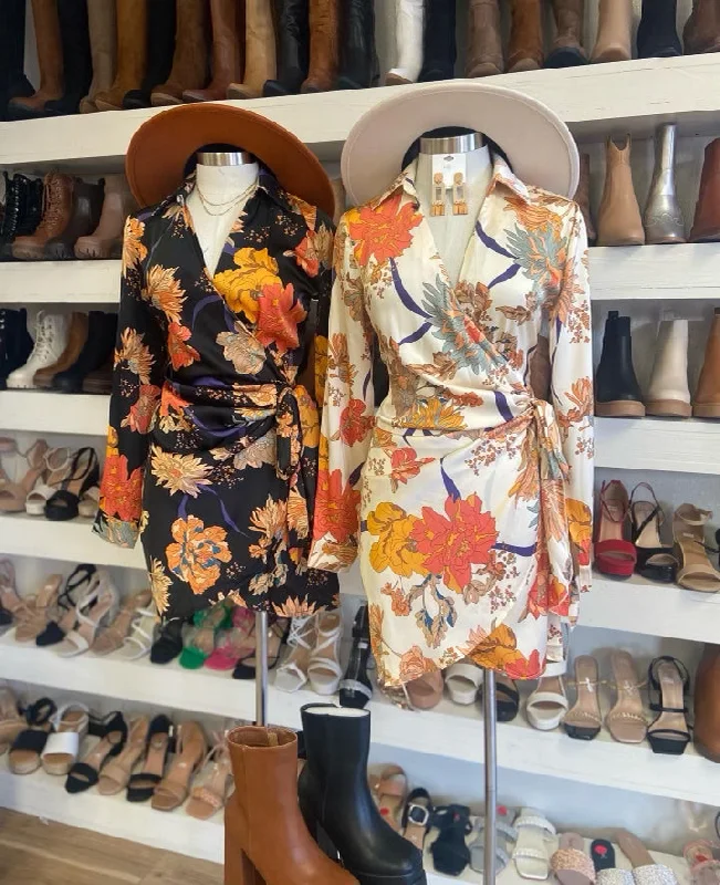 Steals and Deals Await!Printed Floral Cross Front Dress