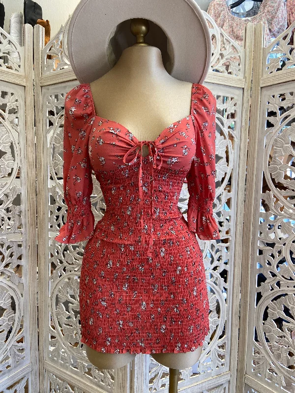 Bigger Savings, Better Shopping!Rust Floral Smocked Dress