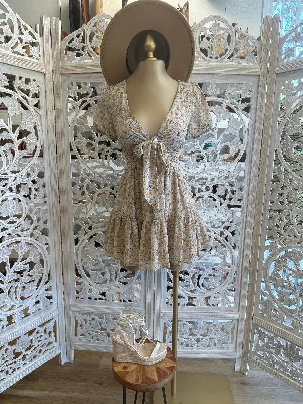 Your Discount is Waiting!Tie Front Multi Flowy Dress