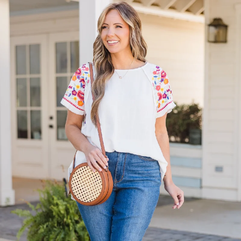 Hot Deals You Can’t Resist!Bird In Hand Top, Off-White