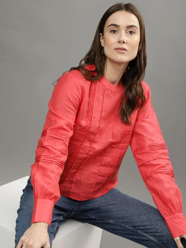 Only a Few Left – Order Now!Iconic Women Red Solid Collar Top