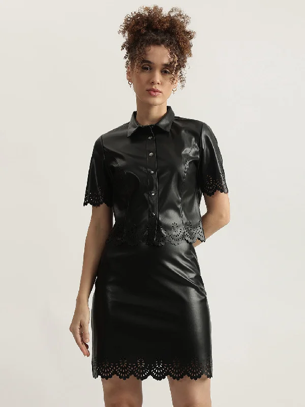 Must-Have Deals Inside!Centrestage Women Black Solid Spread Collar Short Sleeves Top