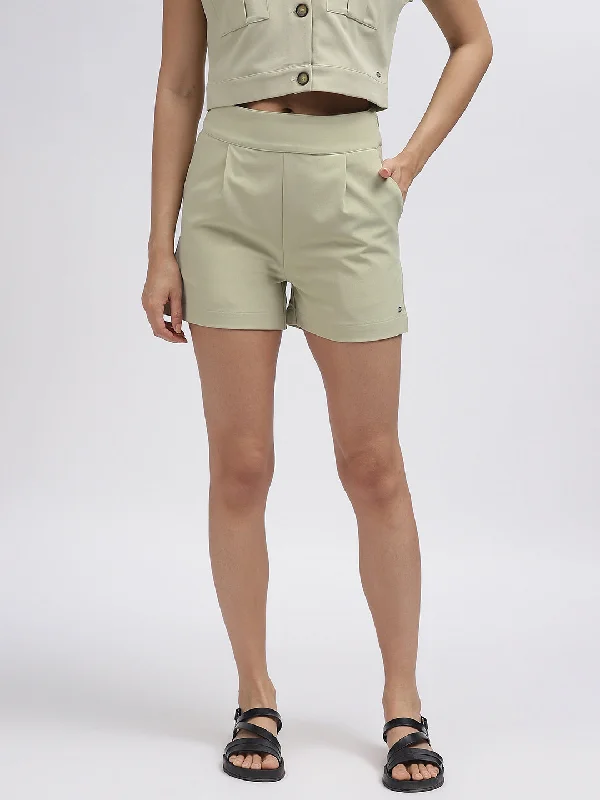 One Click Away from Big Savings!Elle Women Green Solid Relaxed Fit Shorts