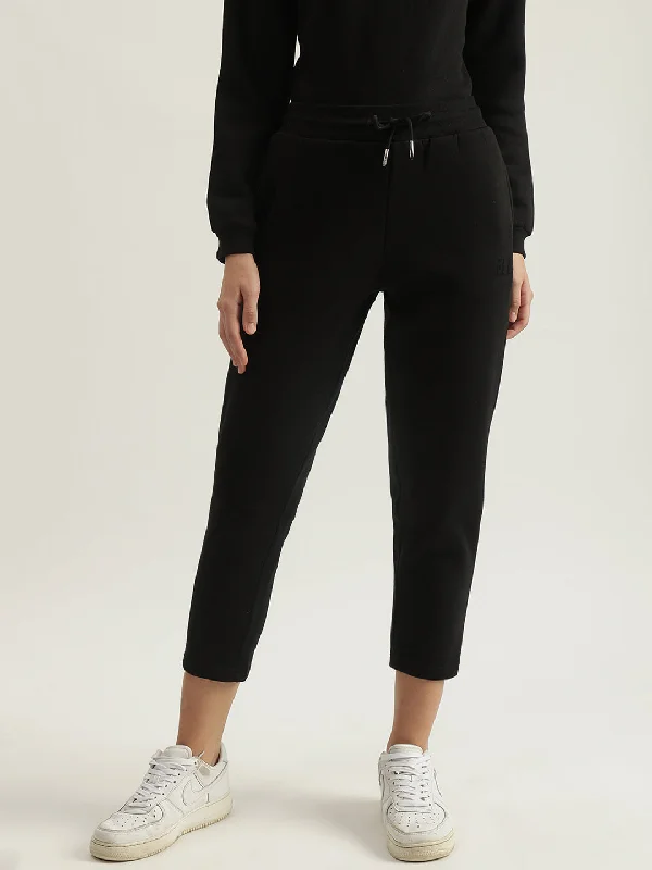 Unmissable Offers Await!Elle Women Black Solid Tapered Fit Mid-Rise Flat Front Trouser
